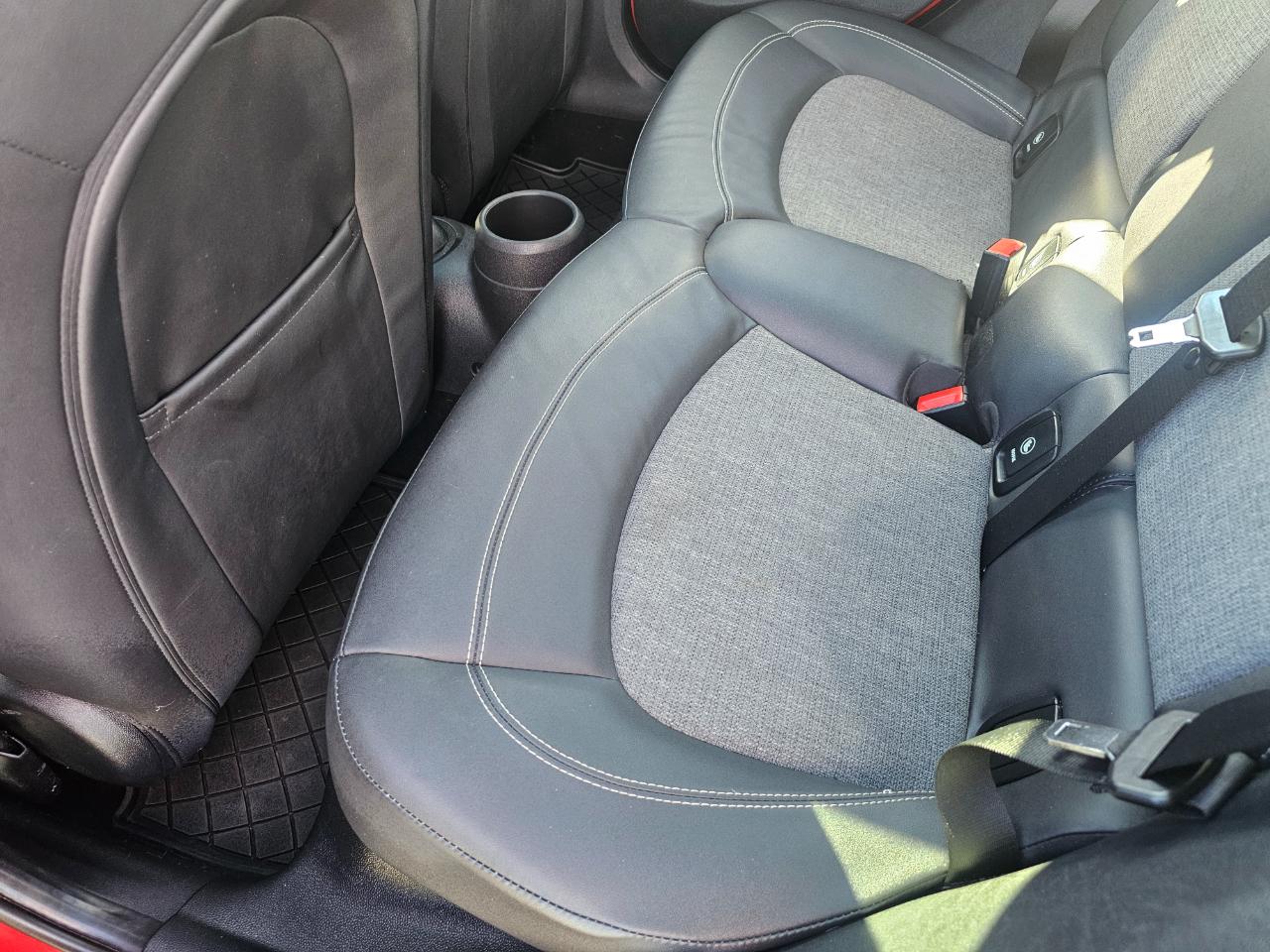 MINI Cooper Hardtop 4 Door 4dr HB 2016