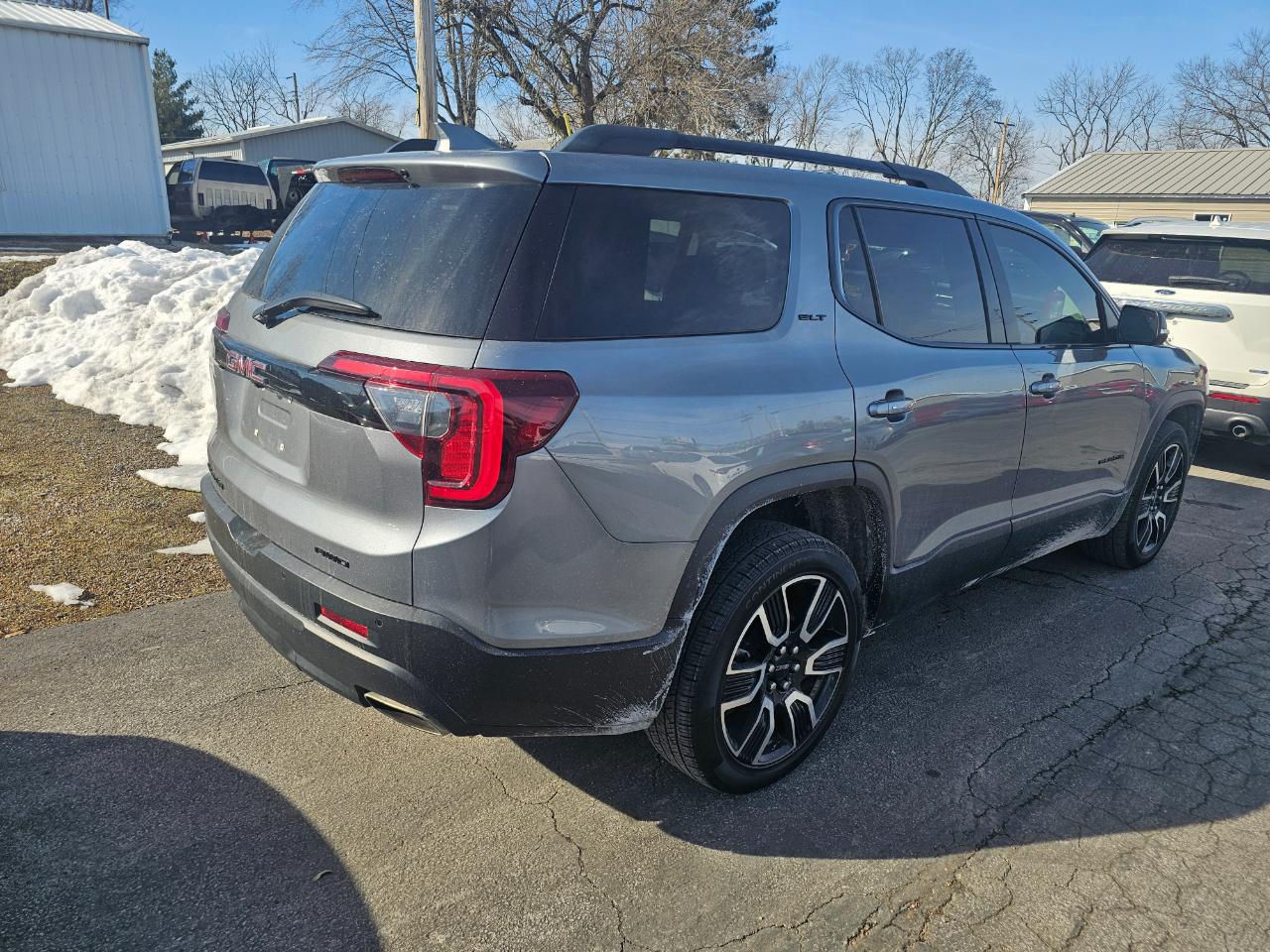 GMC Acadia AWD 4dr SLT 2021