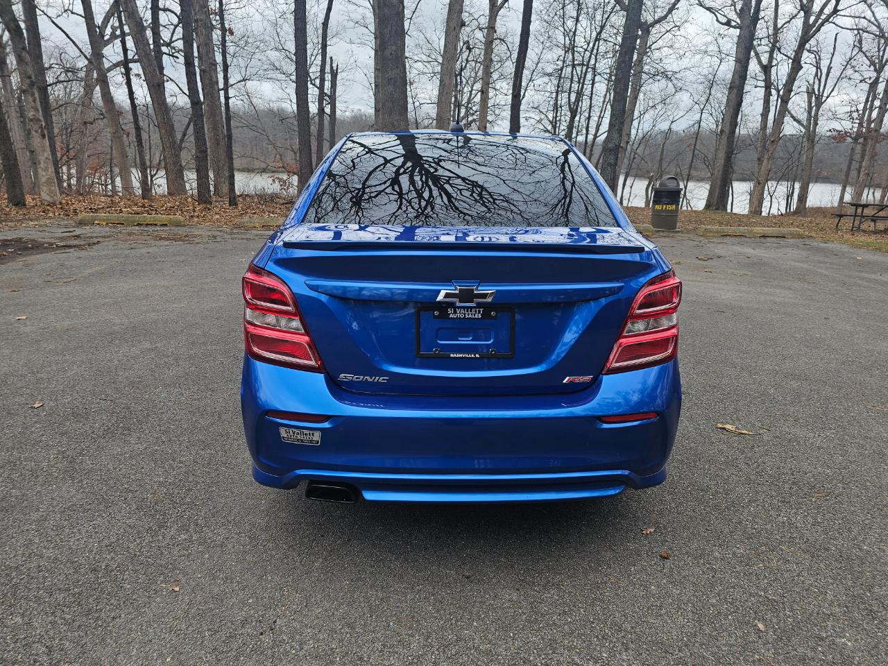 Chevrolet Sonic 4dr Sdn LT 2020