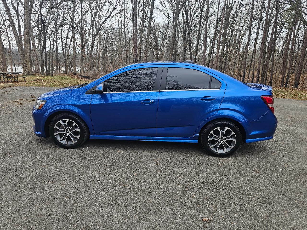 Chevrolet Sonic 4dr Sdn LT 2020