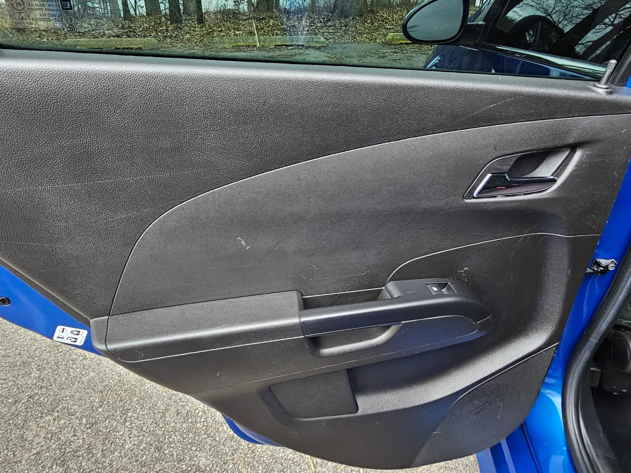 Chevrolet Sonic 4dr Sdn LT 2020