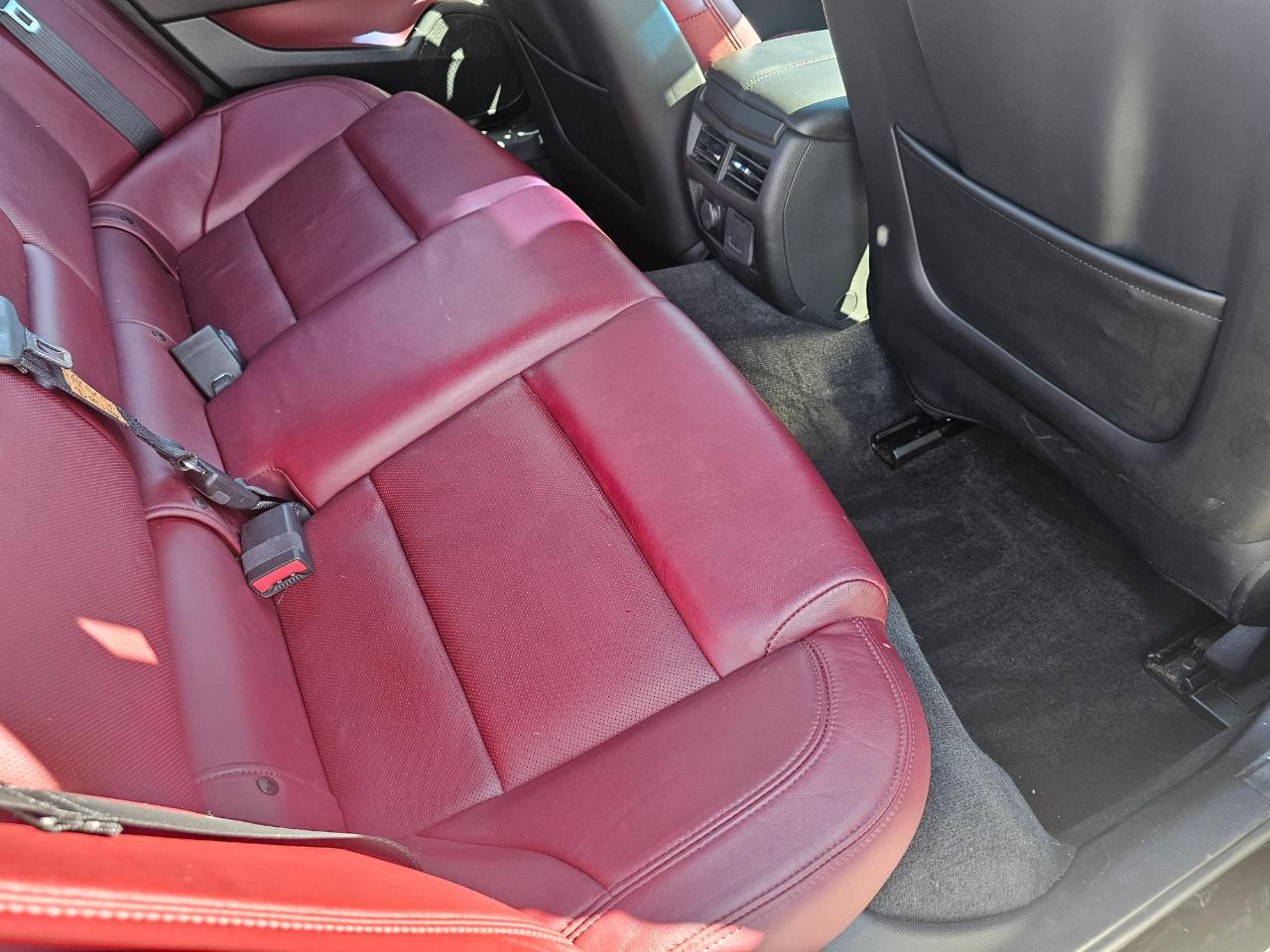 Cadillac ATS 4dr Sdn 2.0L Luxury AWD 2014