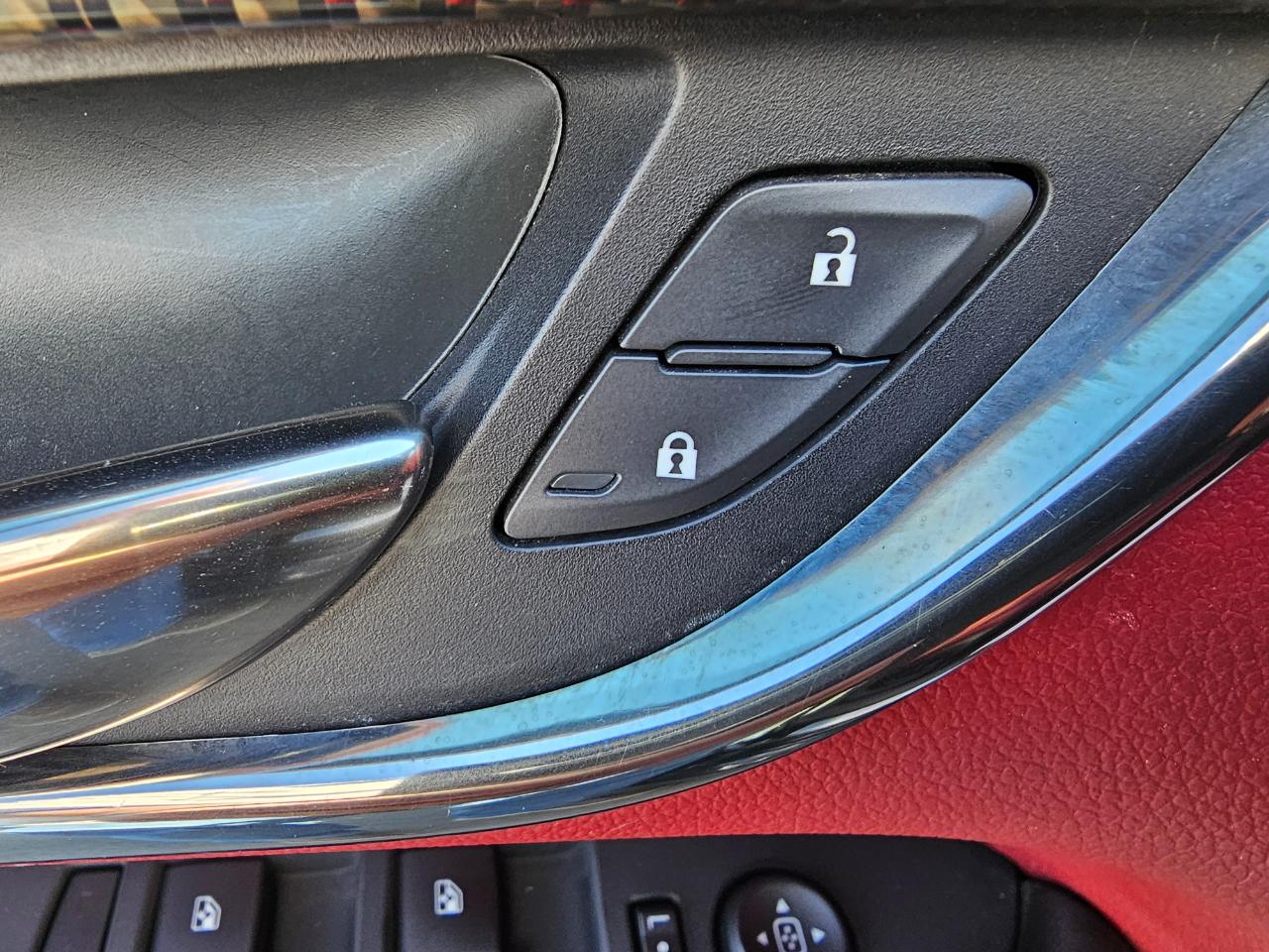 Cadillac ATS 4dr Sdn 2.0L Luxury AWD 2014