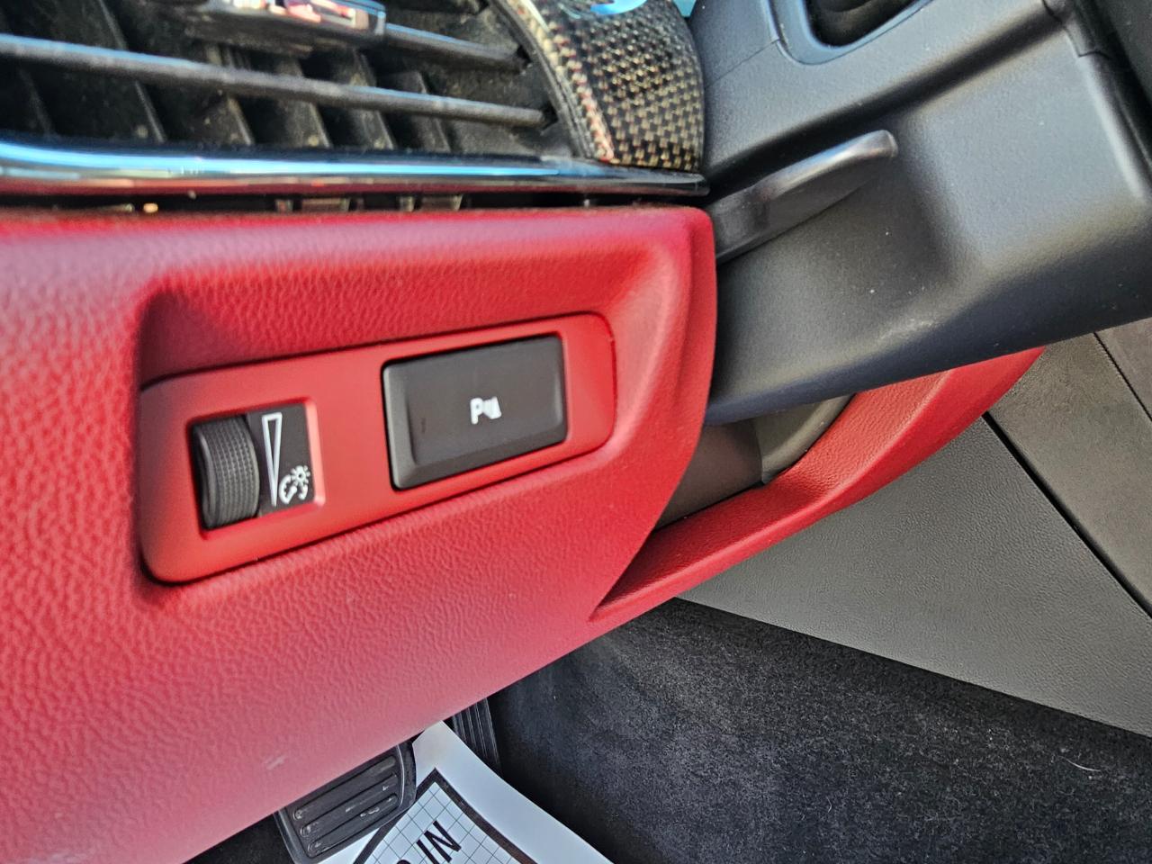 Cadillac ATS 4dr Sdn 2.0L Luxury AWD 2014