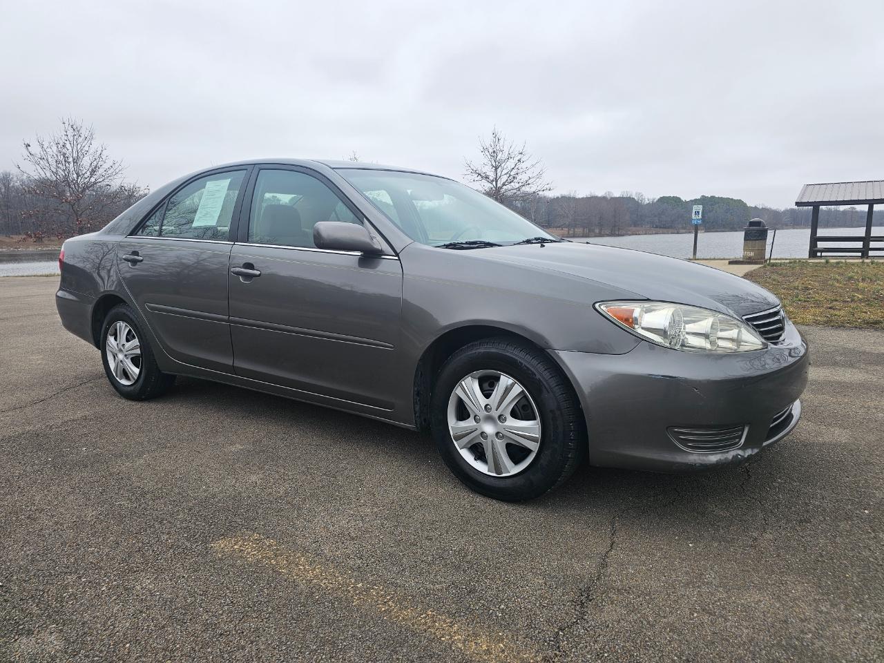 Toyota Camry 4dr Sdn XLE Auto (Natl) 2006