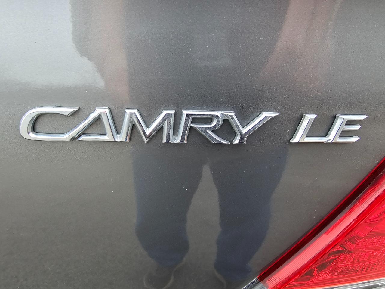 Toyota Camry 4dr Sdn XLE Auto (Natl) 2006