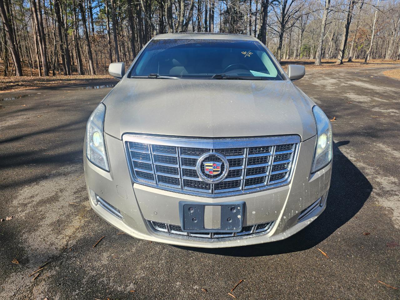Cadillac XTS 4dr Sdn Premium FWD 2014