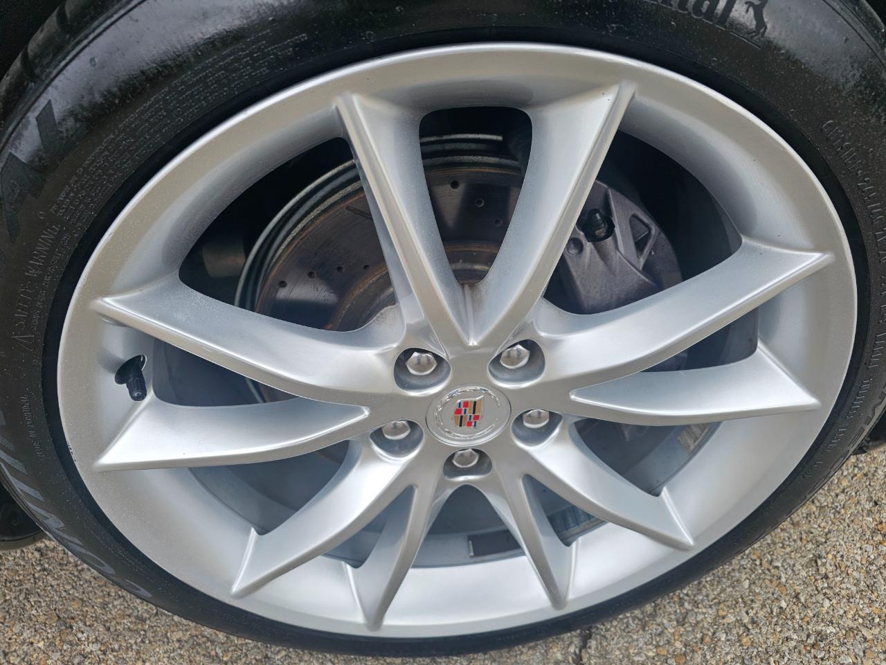 Cadillac XTS 4dr Sdn Premium FWD 2014