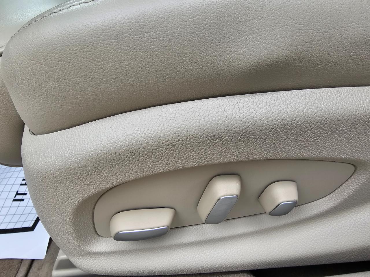 Cadillac XTS 4dr Sdn Premium FWD 2014