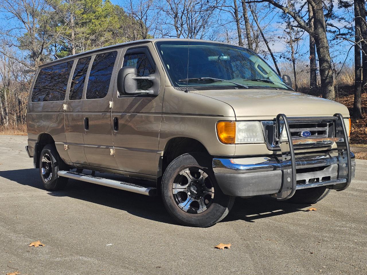 2007 Ford Econoline Wagon E-350 Super XLT