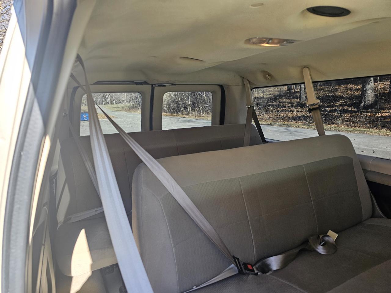 Ford Econoline Wagon E-350 Super XLT 2007