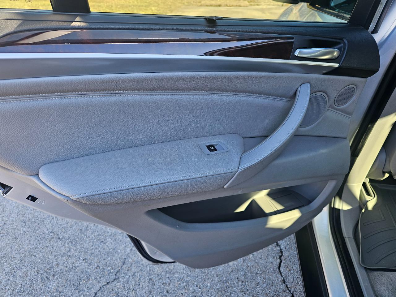 BMW X5 AWD 4dr 3.0si 2008