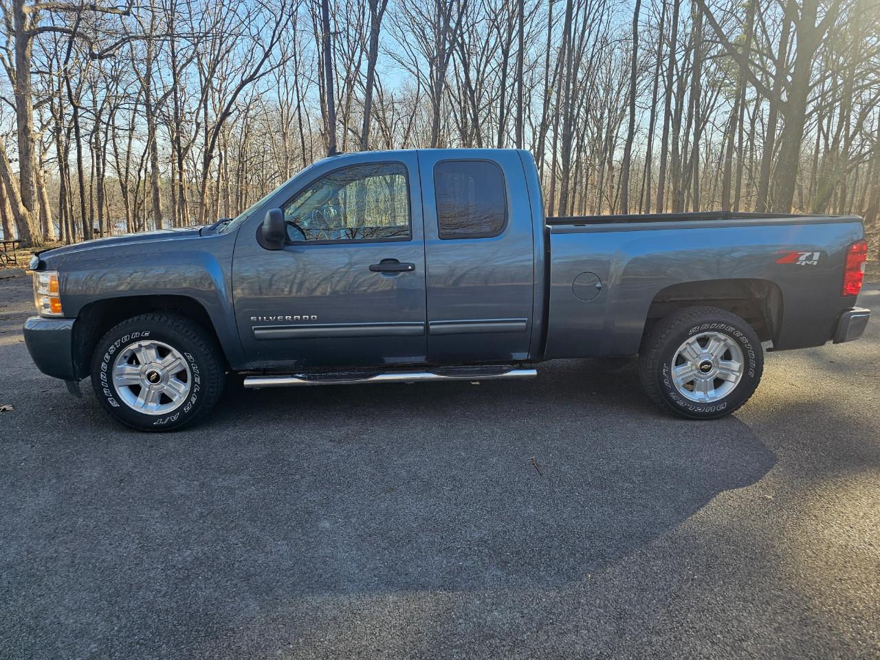 Chevrolet Silverado 1500 4WD Ext Cab 143.5" LT 2009