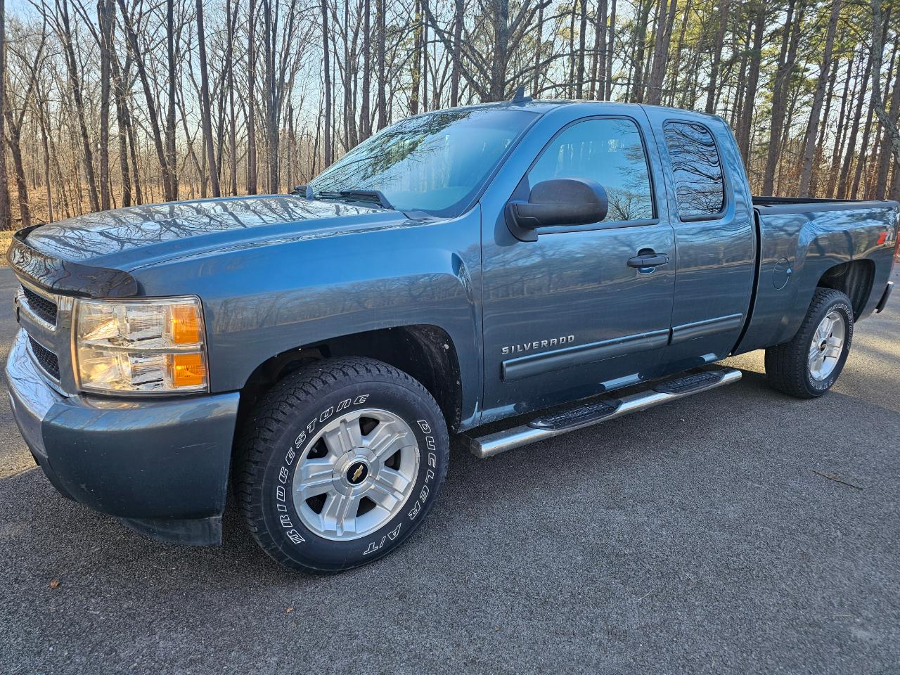Chevrolet Silverado 1500 4WD Ext Cab 143.5" LT 2009