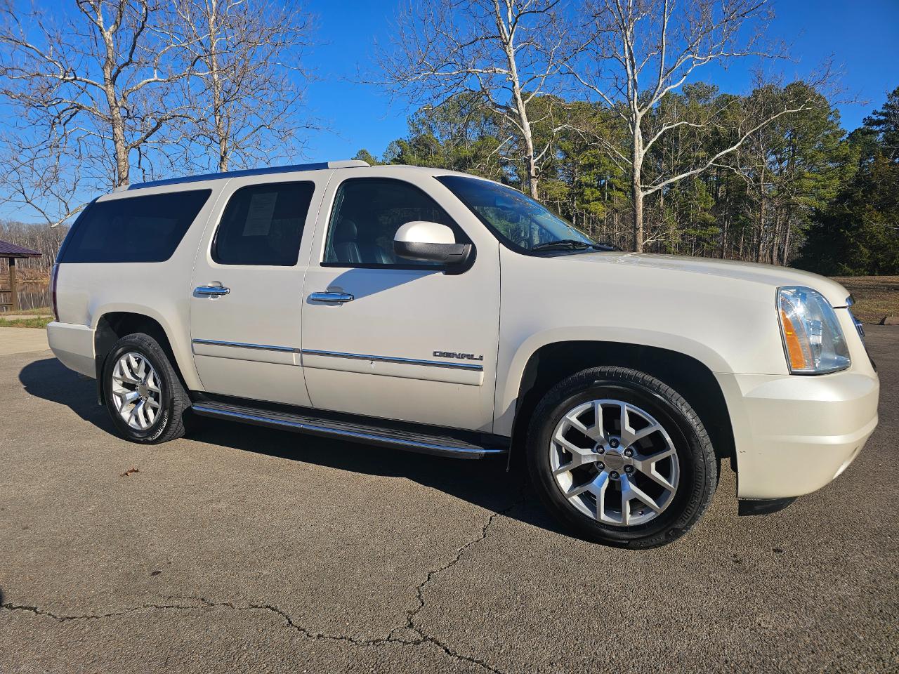 GMC Yukon XL AWD 4dr Denali 2014