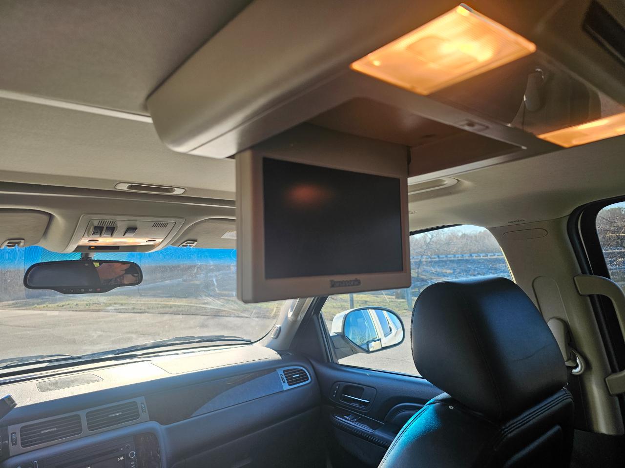 GMC Yukon XL AWD 4dr Denali 2014