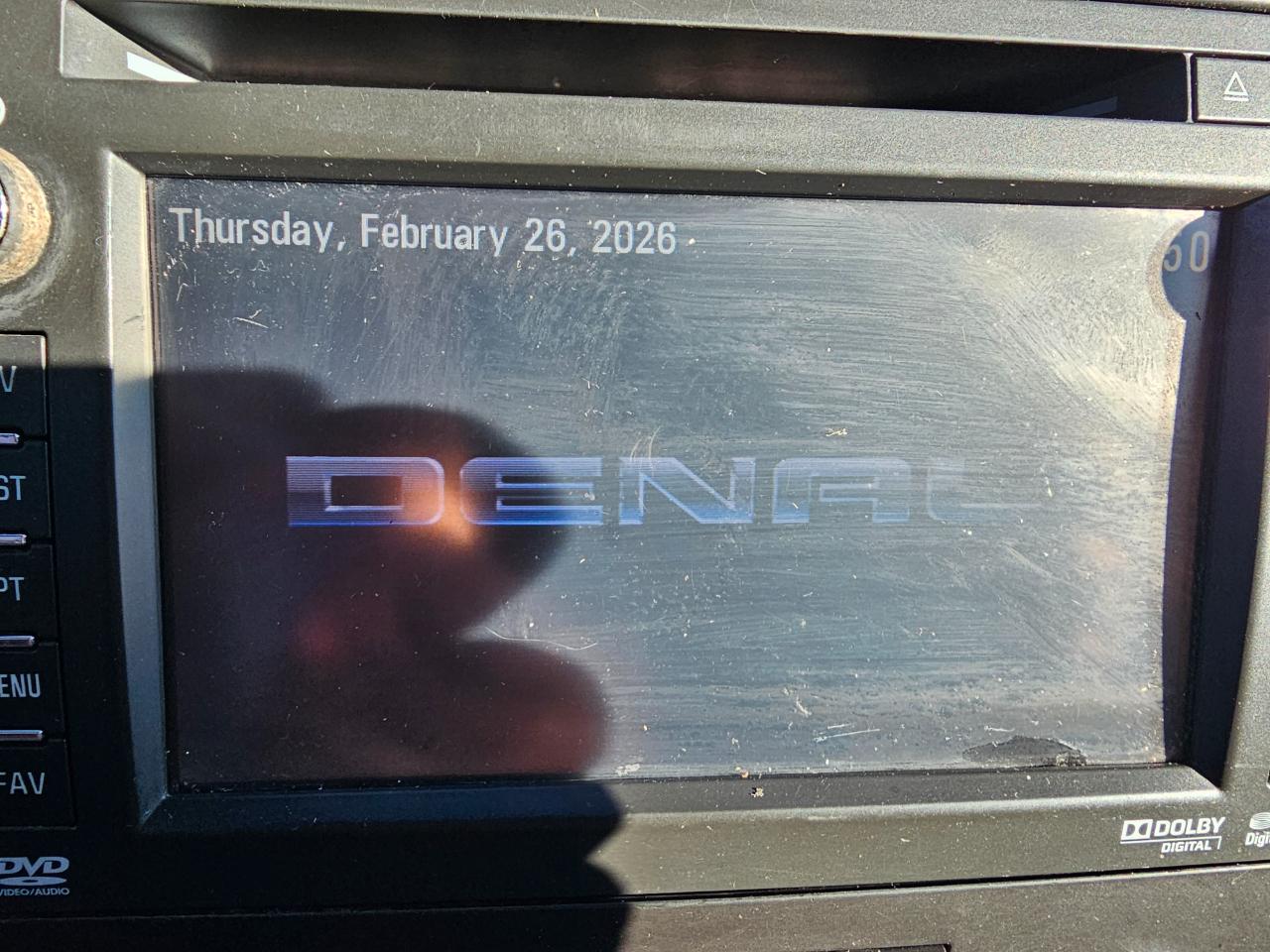 GMC Yukon XL AWD 4dr Denali 2014