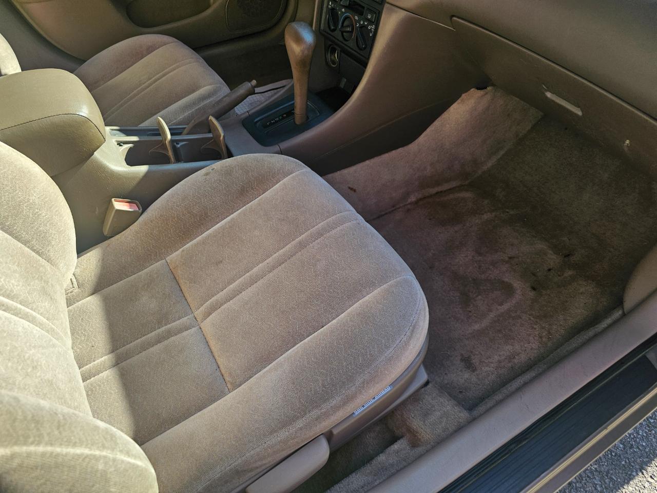 Toyota Camry 4dr Sdn XLE Auto 1999