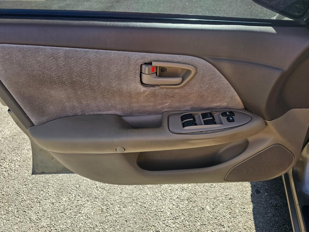 Toyota Camry 4dr Sdn XLE Auto 1999