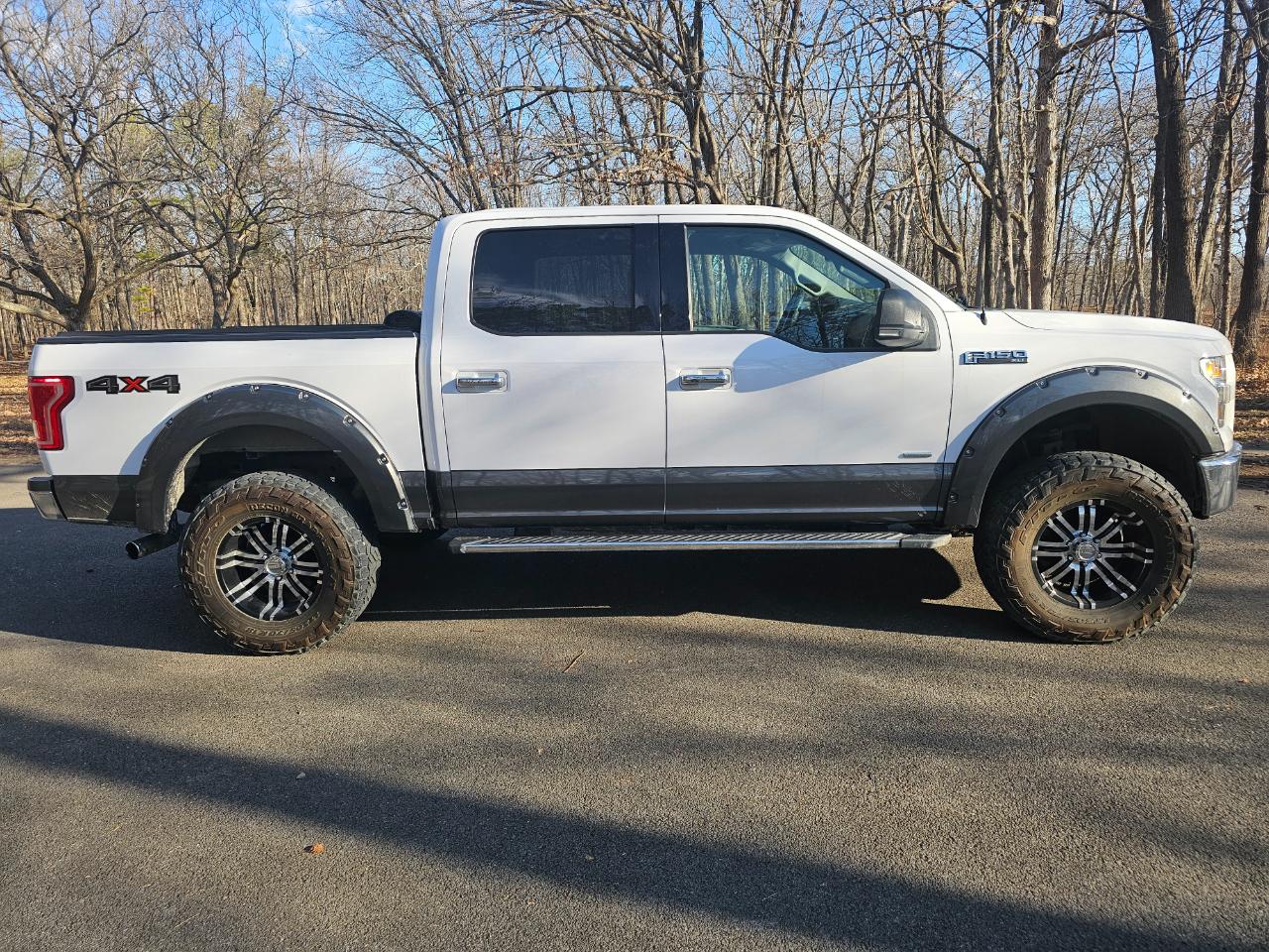 Ford F-150 4WD SuperCrew 145" XLT 2016