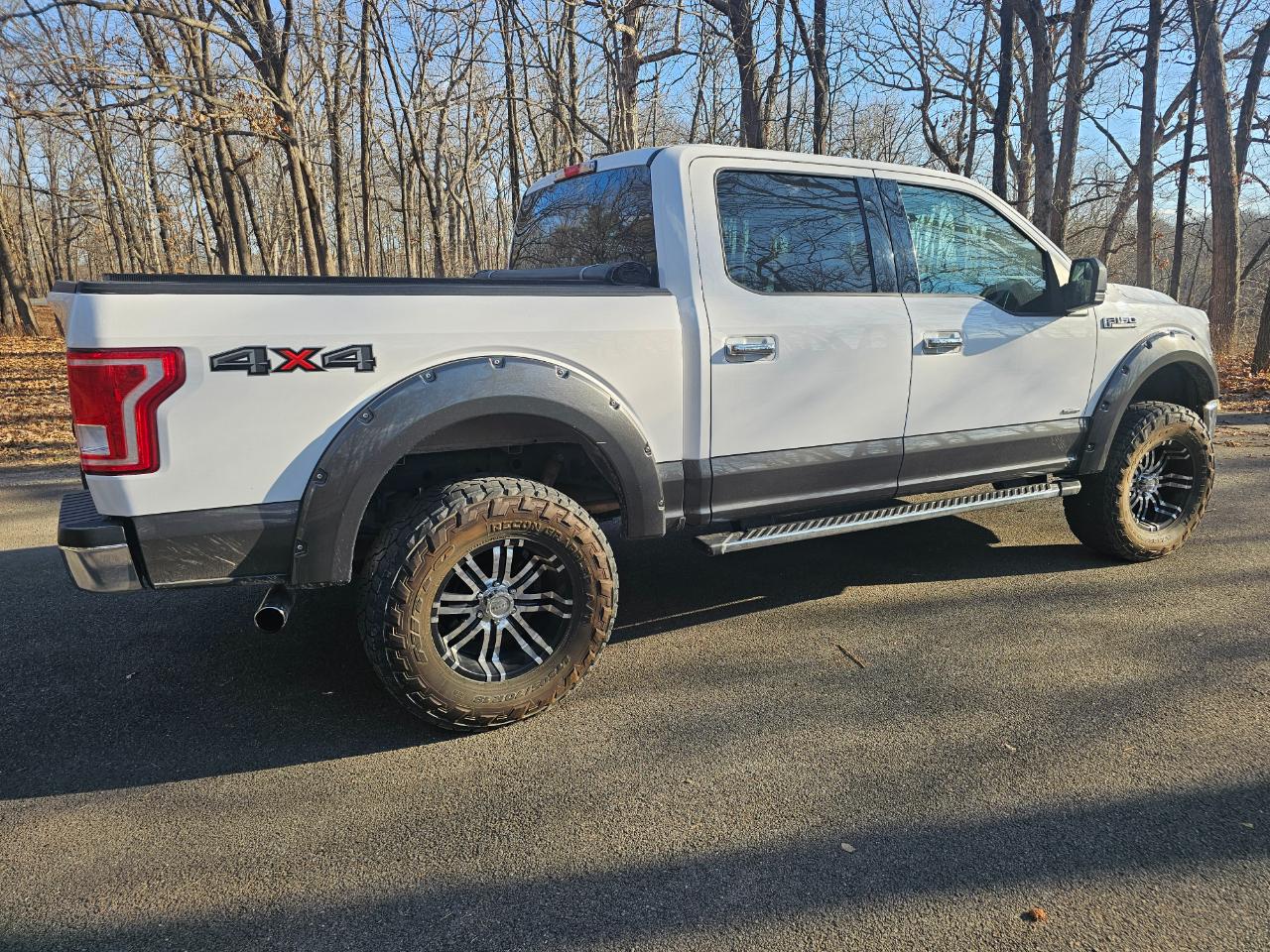 Ford F-150 4WD SuperCrew 145" XLT 2016