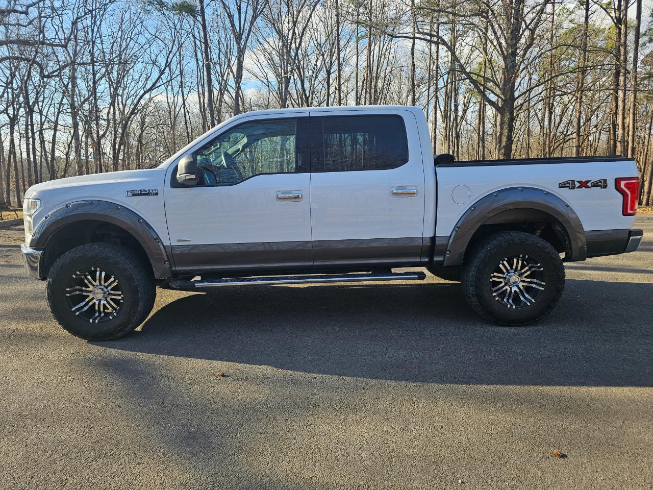 Ford F-150 4WD SuperCrew 145" XLT 2016