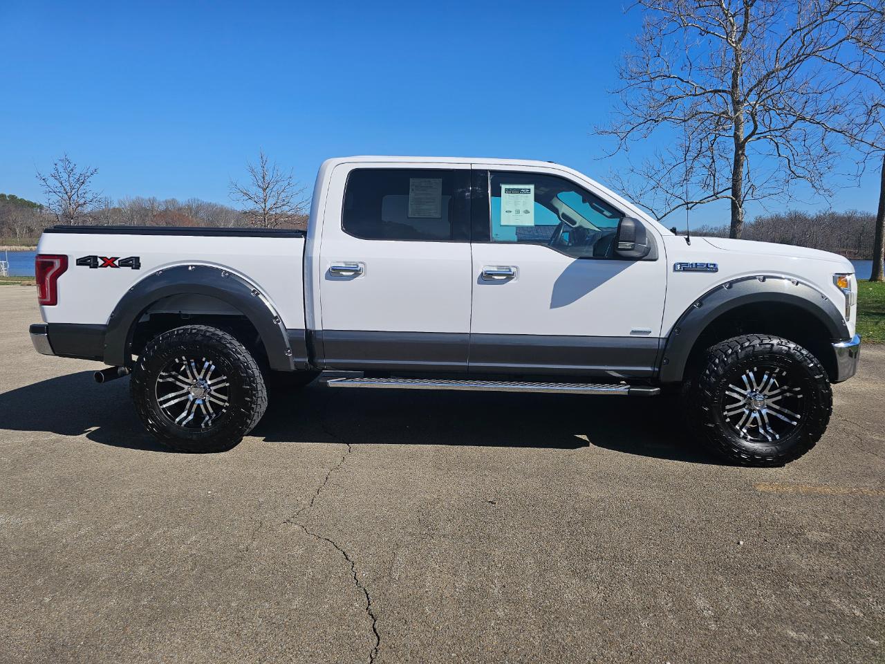 Ford F-150 4WD SuperCrew 145" XLT 2016