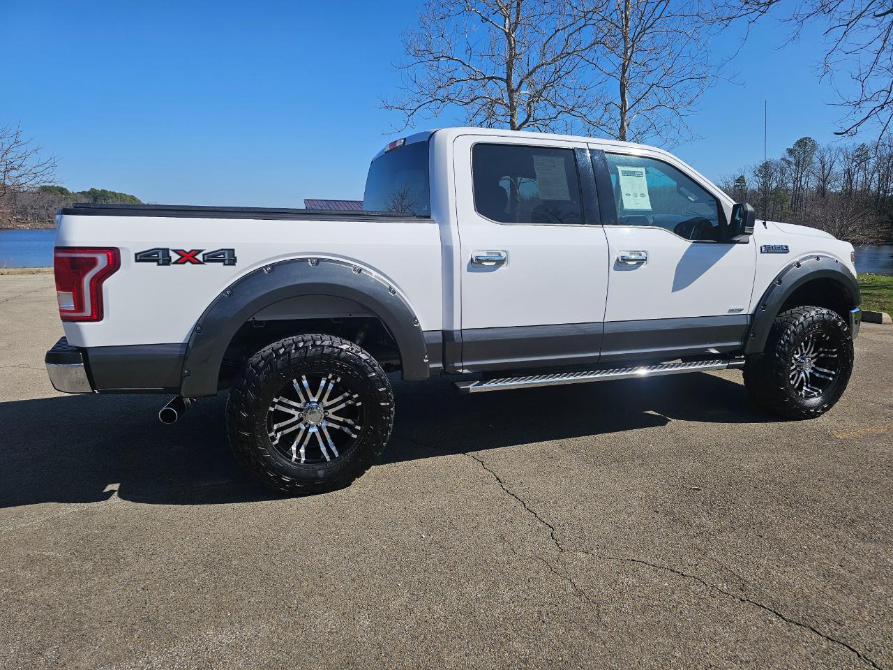 Ford F-150 4WD SuperCrew 145" XLT 2016