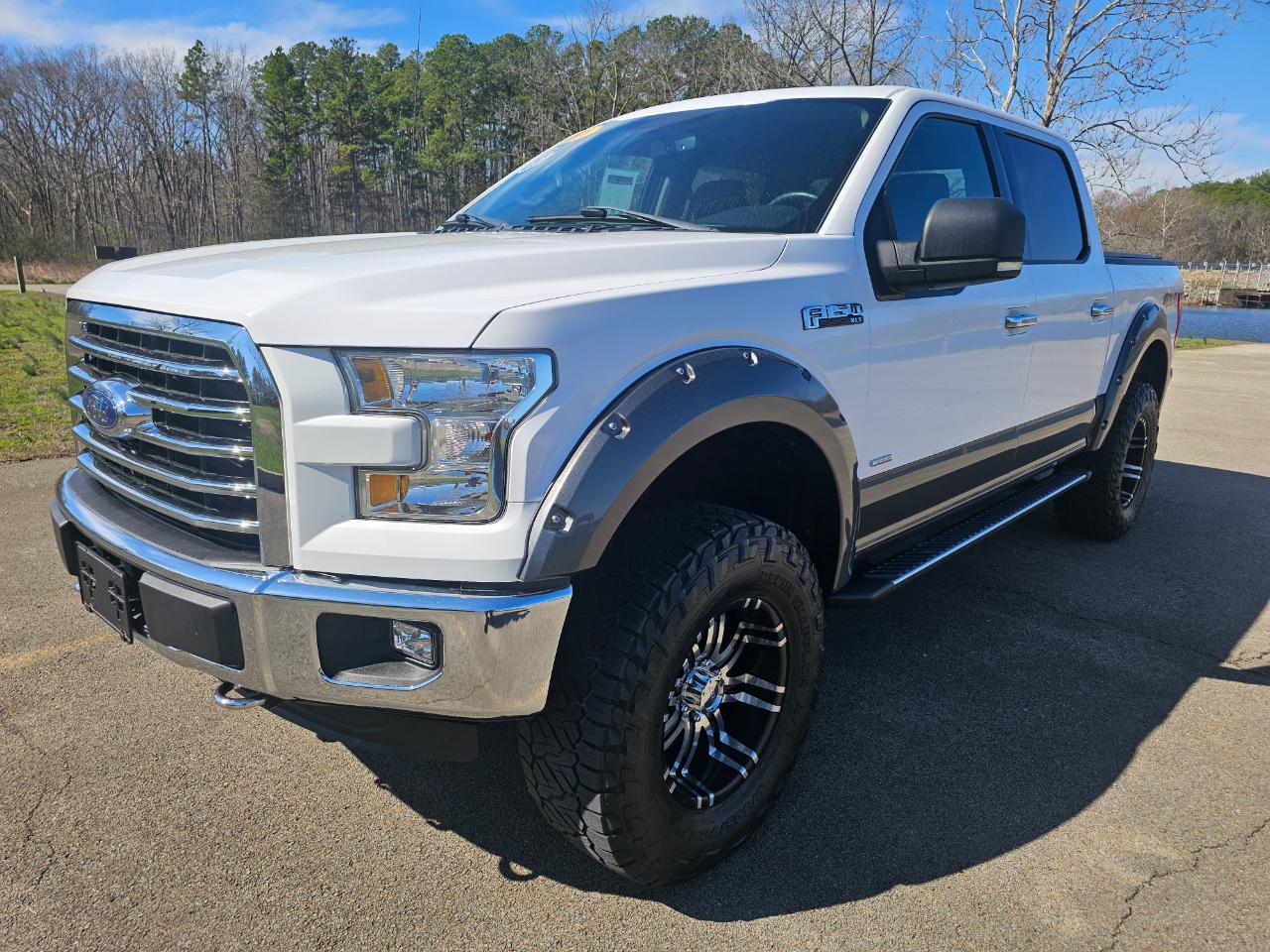 Ford F-150 4WD SuperCrew 145" XLT 2016
