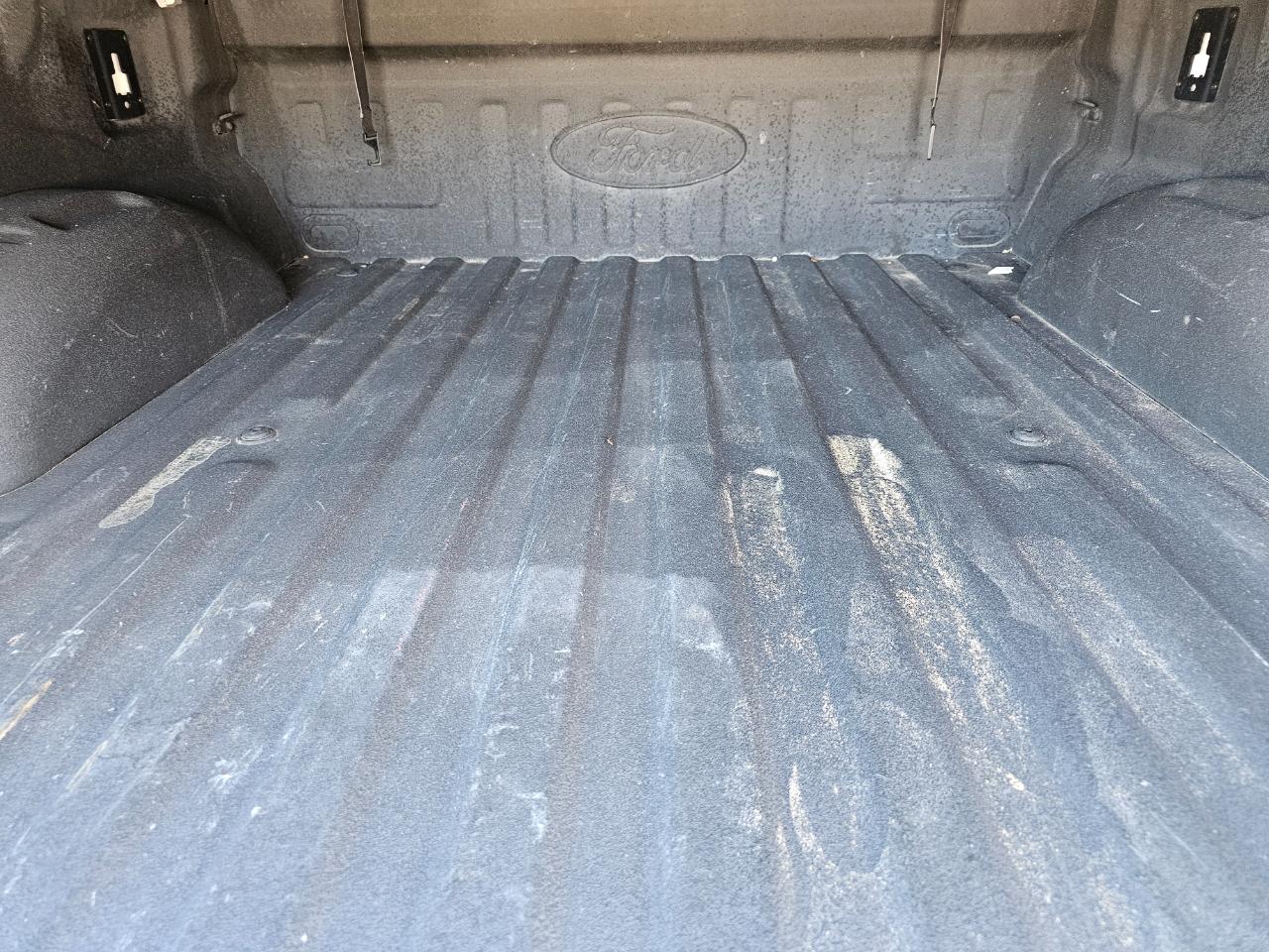 Ford F-150 4WD SuperCrew 145" XLT 2016