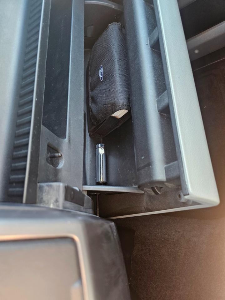 Ford F-150 4WD SuperCrew 145" XLT 2016