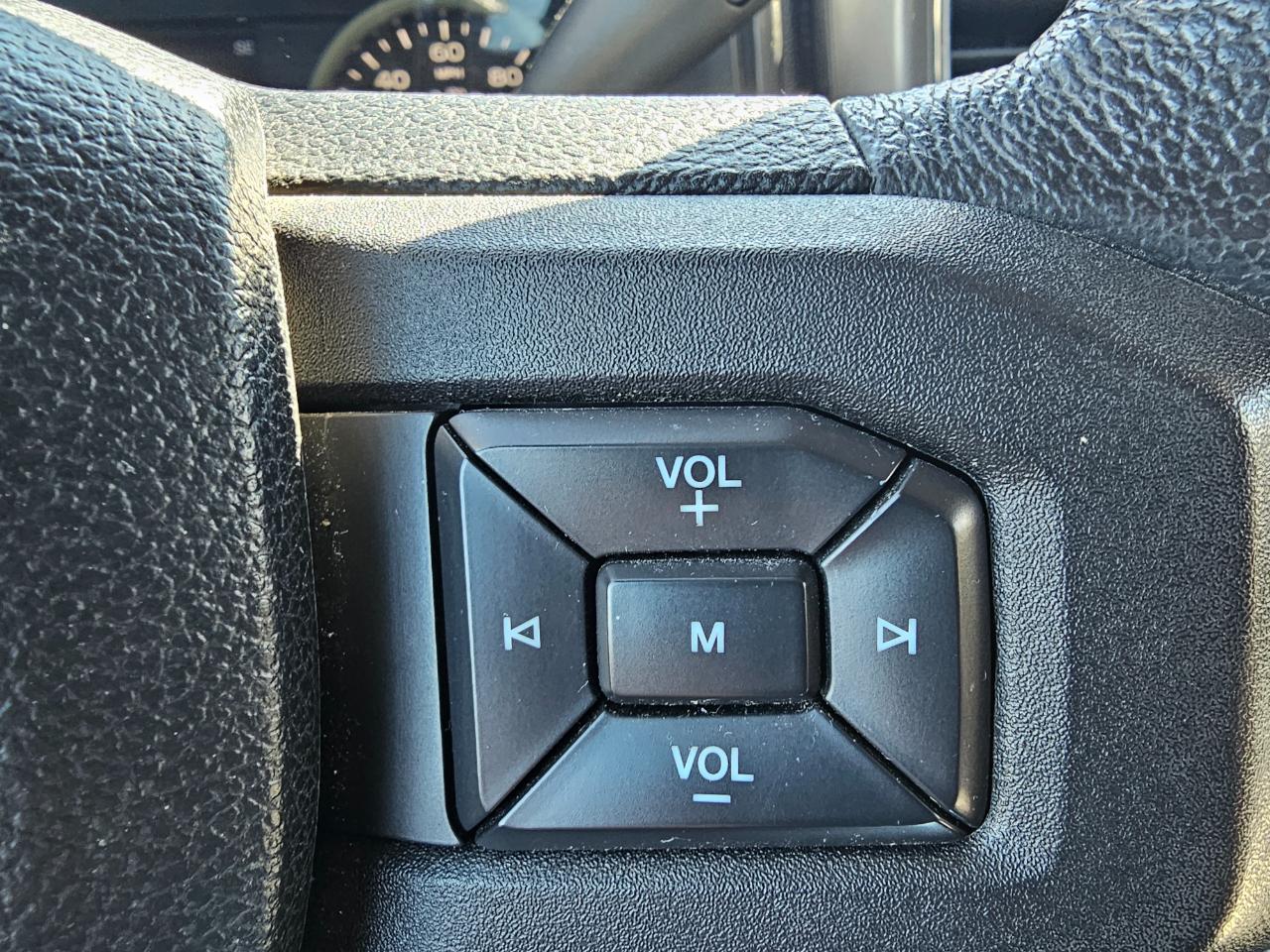 Ford F-150 2WD SuperCab 145" XLT 2015