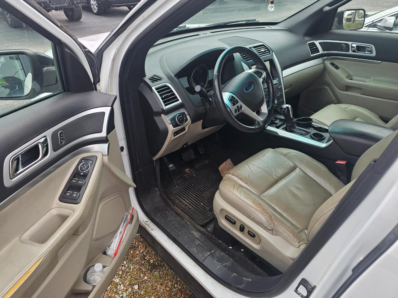 Ford Explorer FWD 4dr XLT 2015