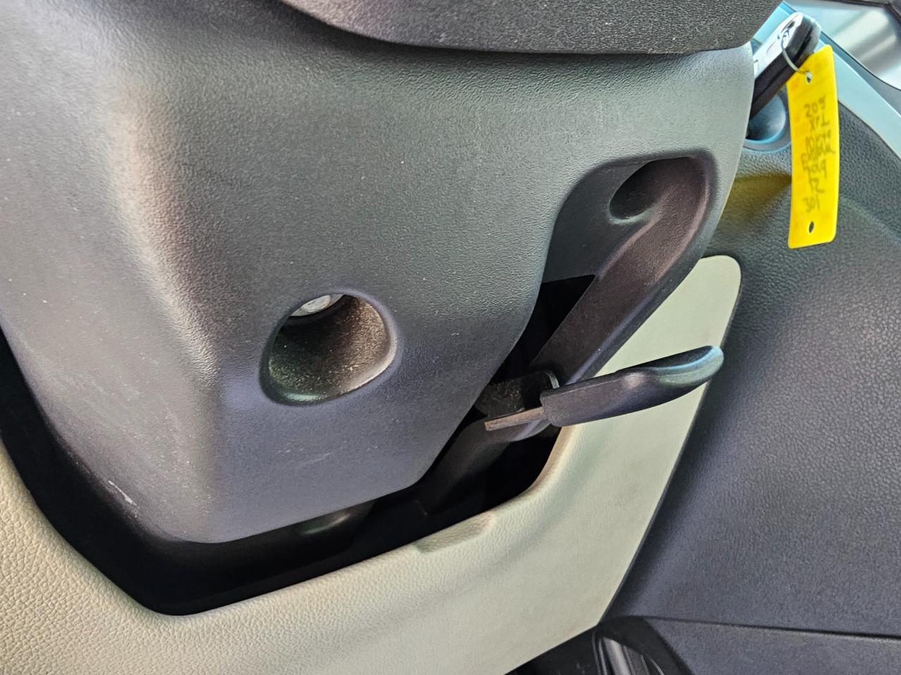 Ford Explorer FWD 4dr XLT 2015