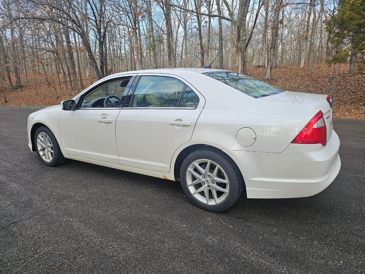 Ford Fusion 4dr Sdn SEL FWD 2012
