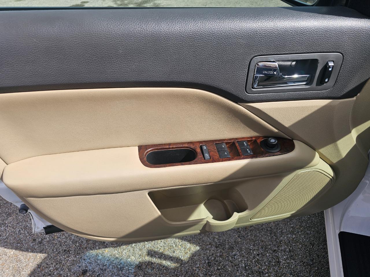 Ford Fusion 4dr Sdn SEL FWD 2012