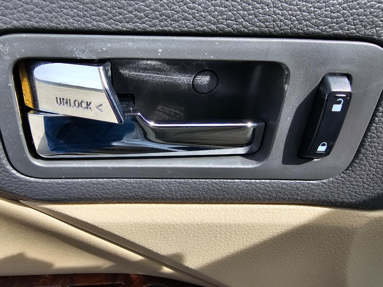 Ford Fusion 4dr Sdn SEL FWD 2012