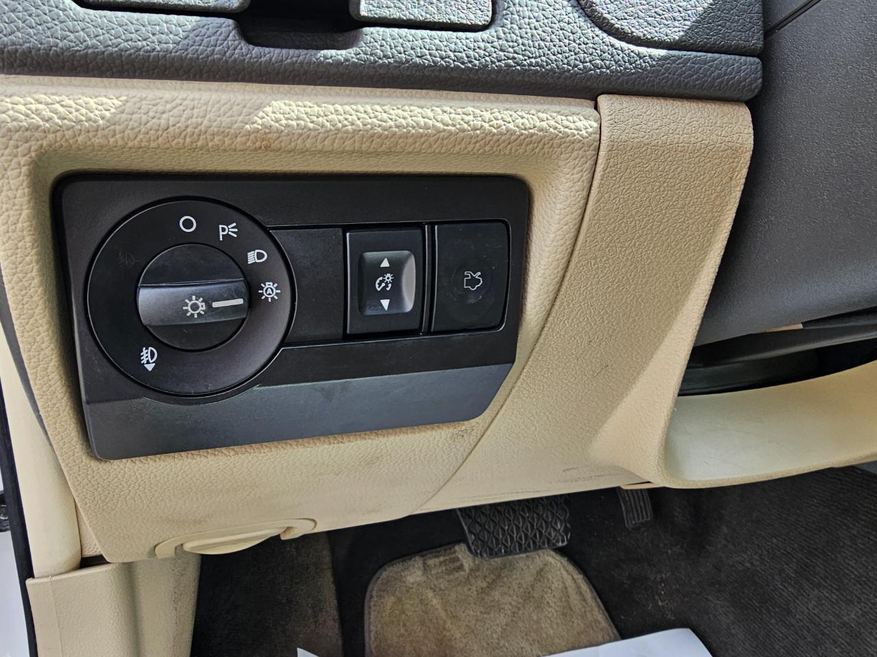 Ford Fusion 4dr Sdn SEL FWD 2012