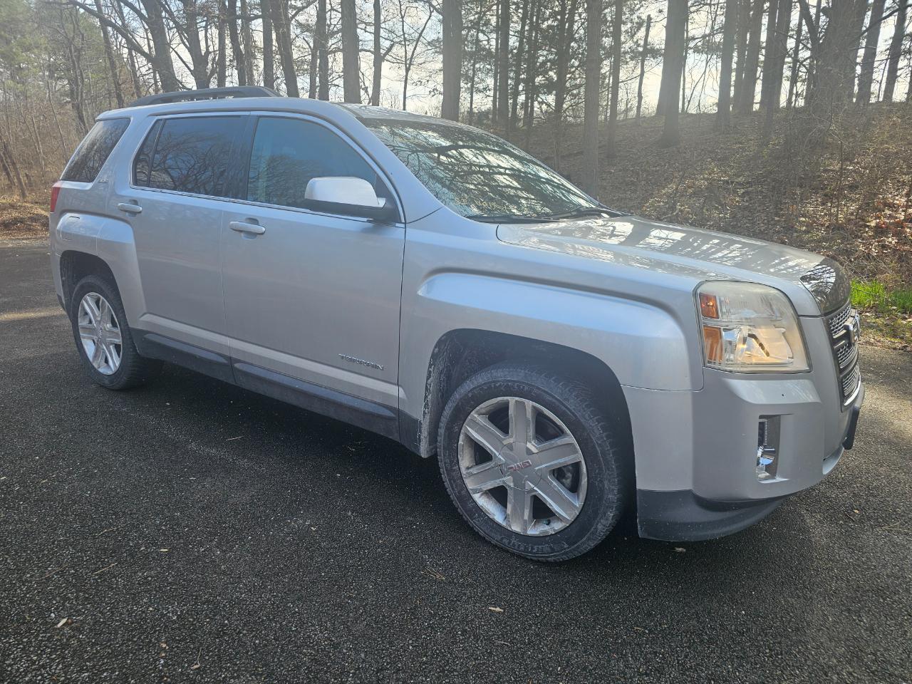 2011 GMC Terrain FWD 4dr SLE-2