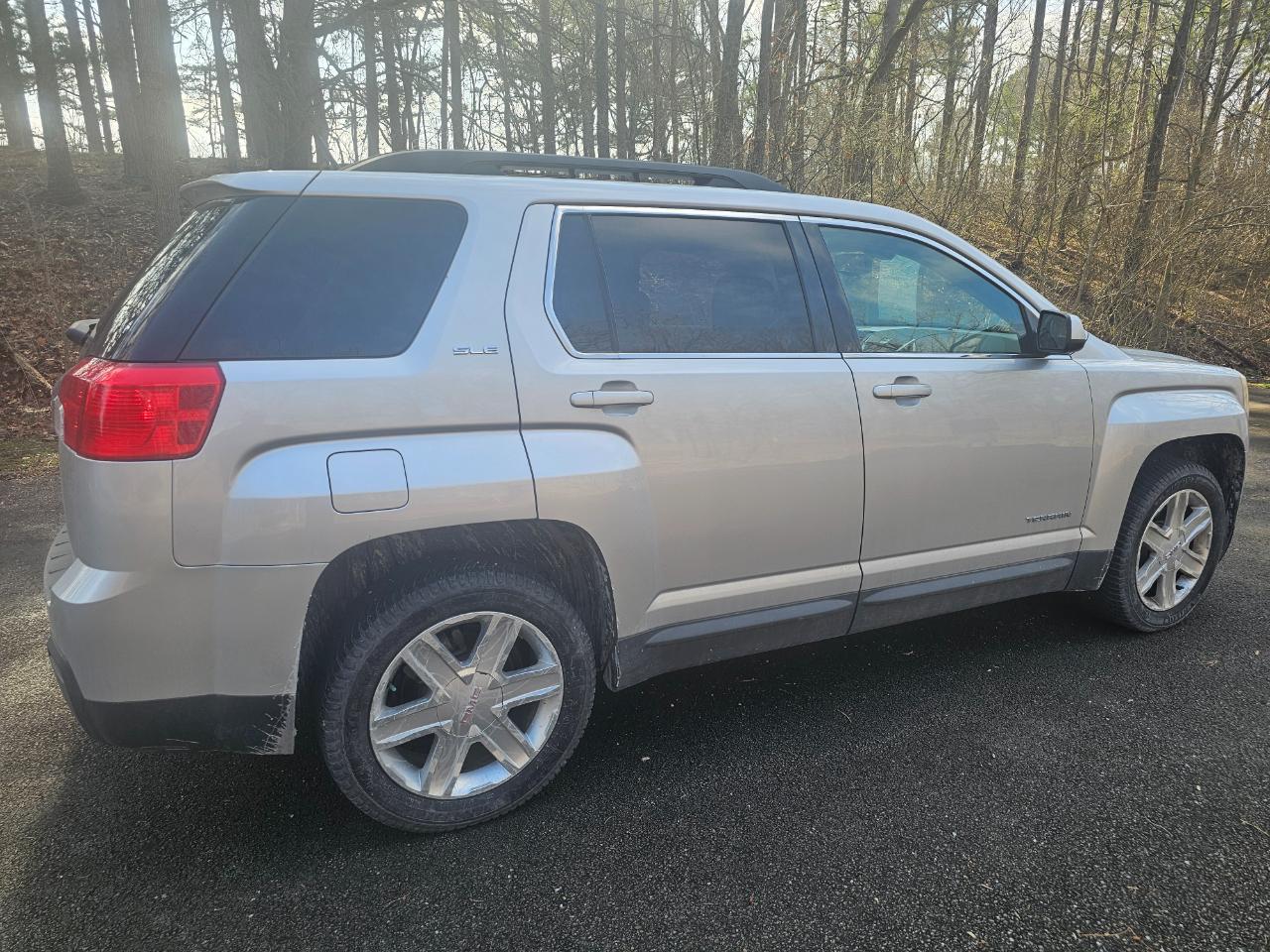 GMC Terrain FWD 4dr SLE-2 2011