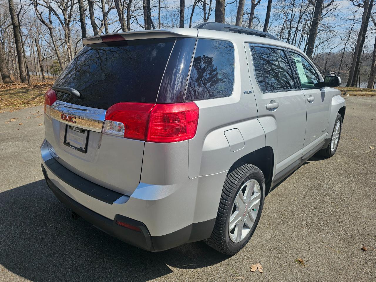 GMC Terrain FWD 4dr SLE-2 2011