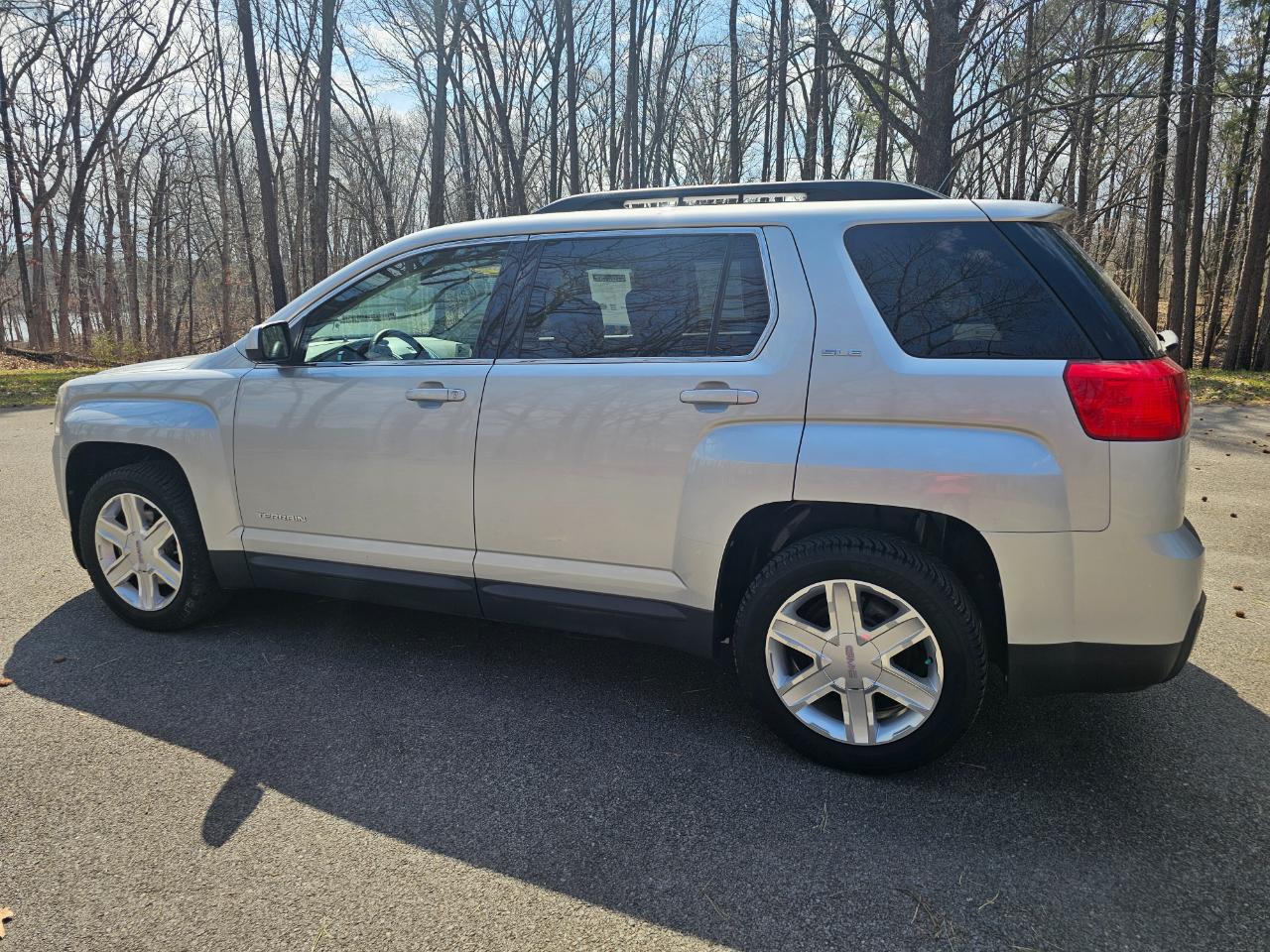 GMC Terrain FWD 4dr SLE-2 2011