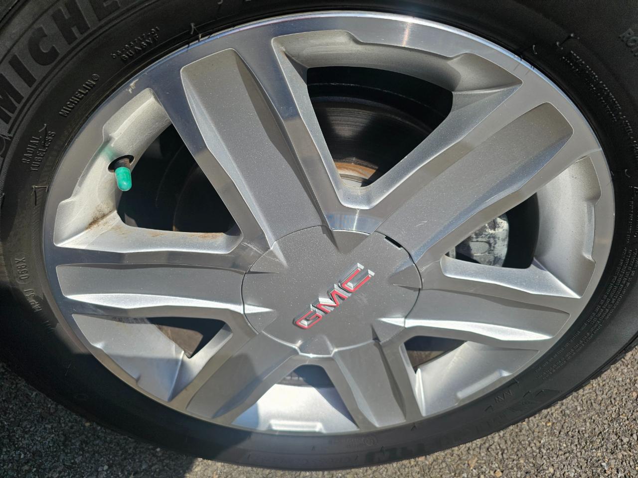 GMC Terrain FWD 4dr SLE-2 2011