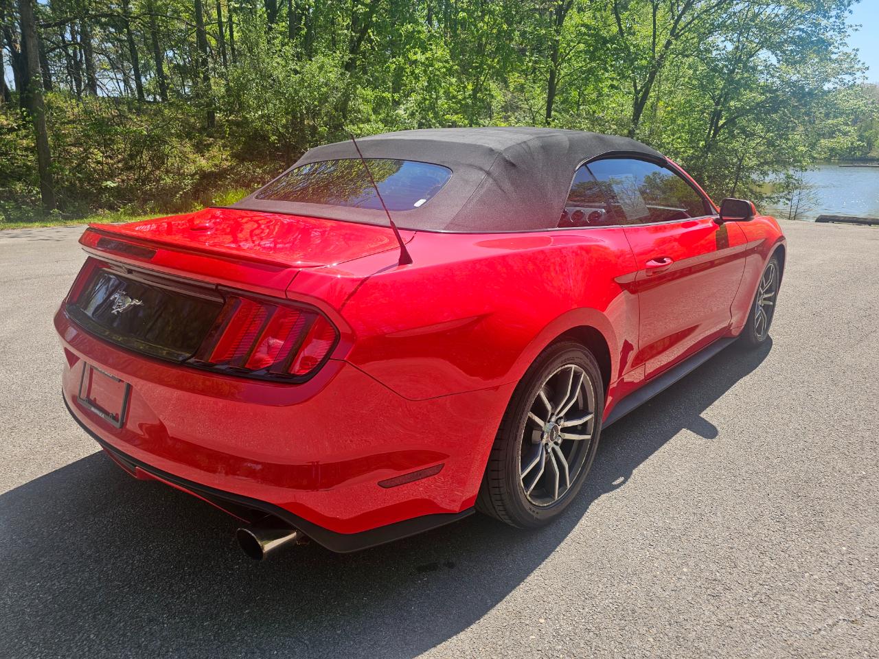 Ford Mustang 2dr Conv EcoBoost Premium 2016