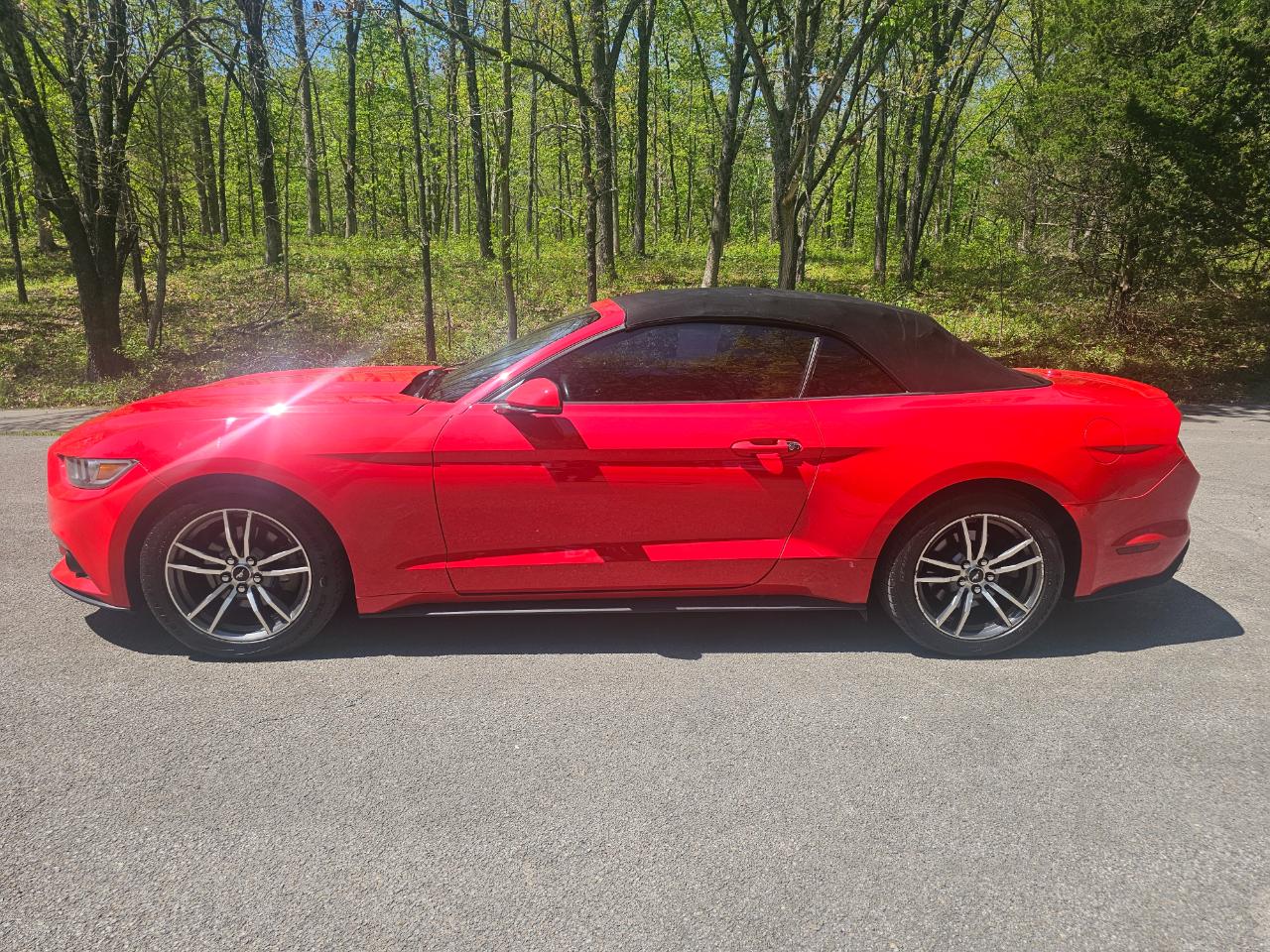 Ford Mustang 2dr Conv EcoBoost Premium 2016