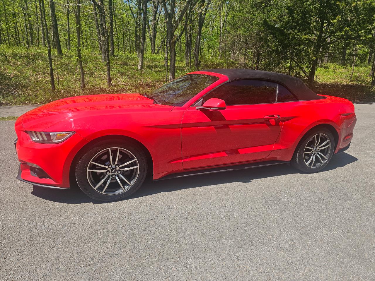 Ford Mustang 2dr Conv EcoBoost Premium 2016