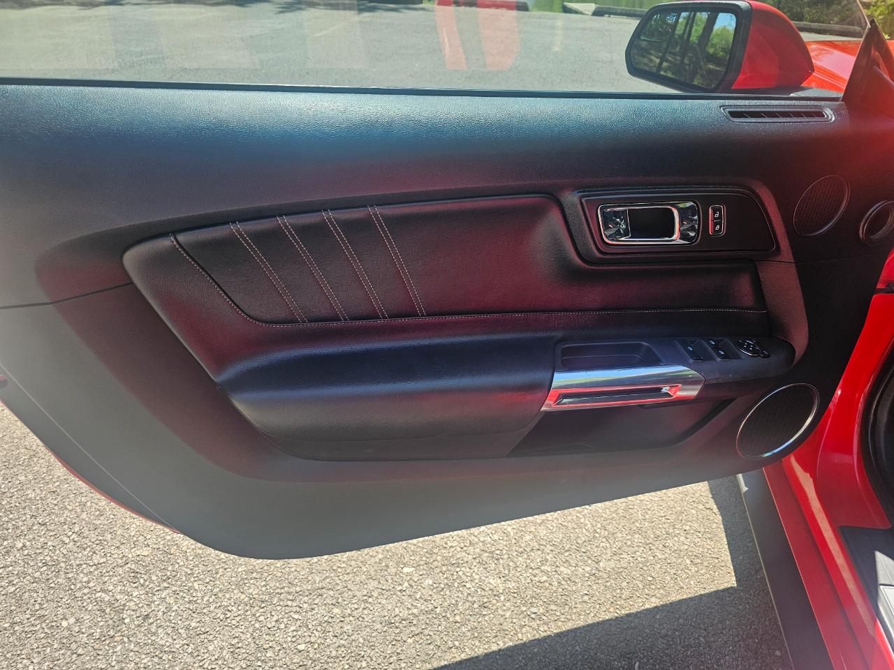 Ford Mustang 2dr Conv EcoBoost Premium 2016