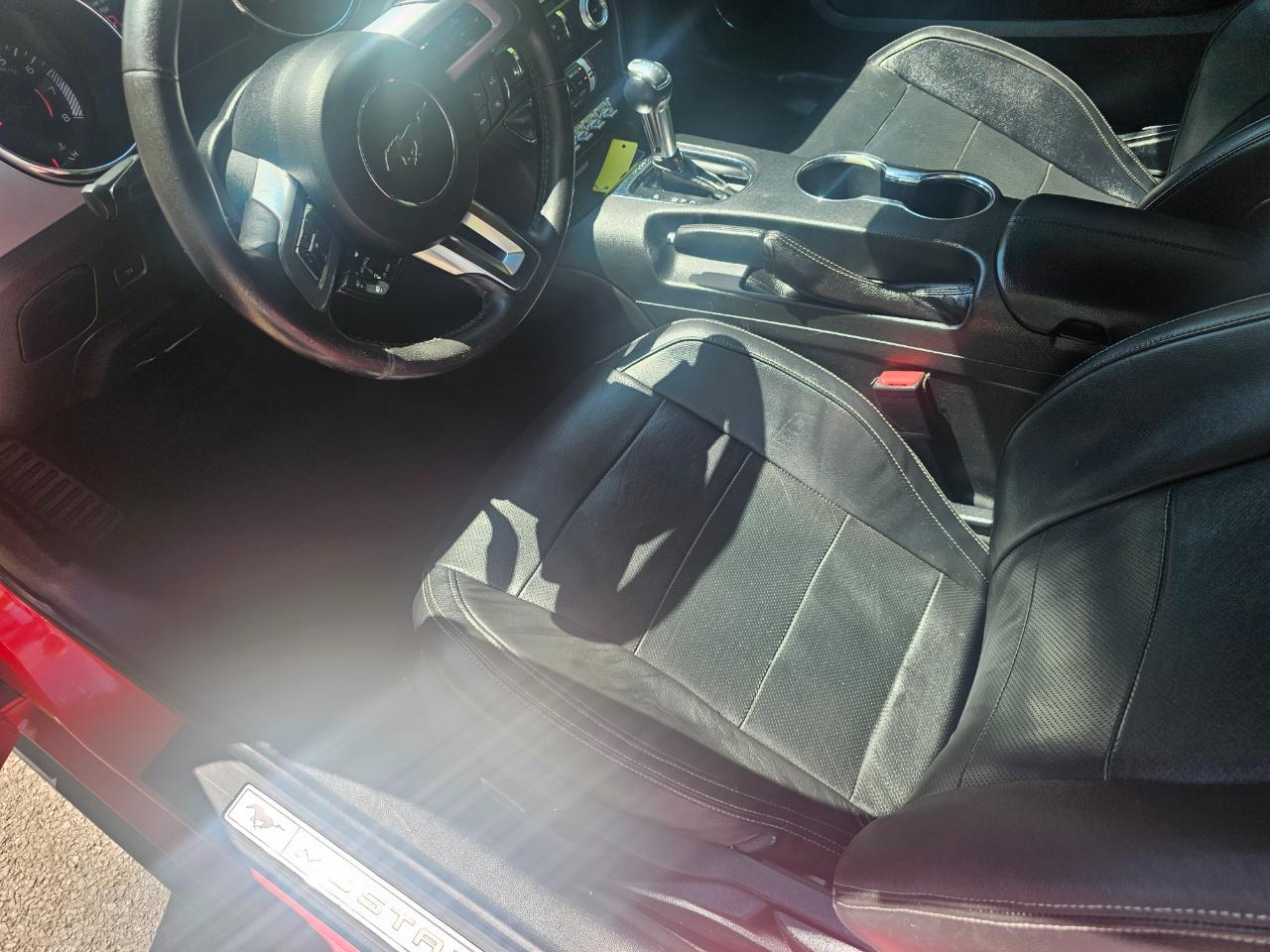 Ford Mustang 2dr Conv EcoBoost Premium 2016