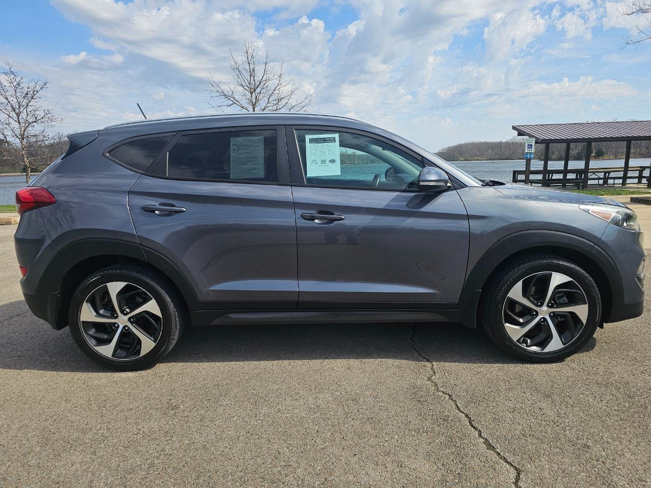 Hyundai Tucson FWD 4dr Sport 2016