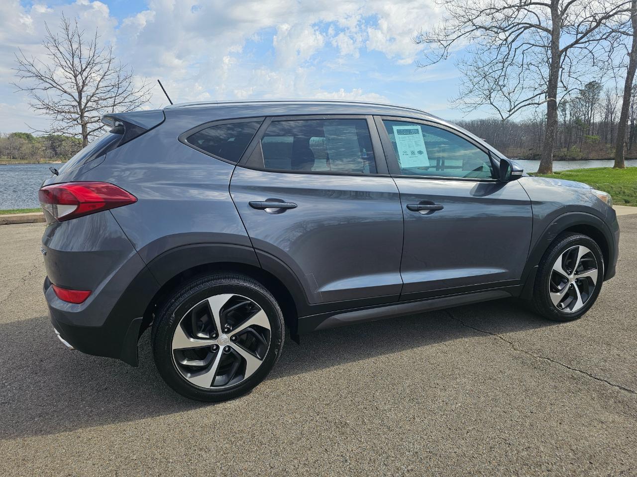 Hyundai Tucson FWD 4dr Sport 2016